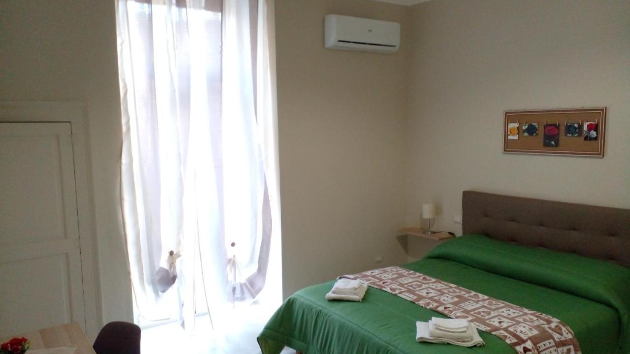 La Rosa Rossa Hotell Bari Eksteriør bilde